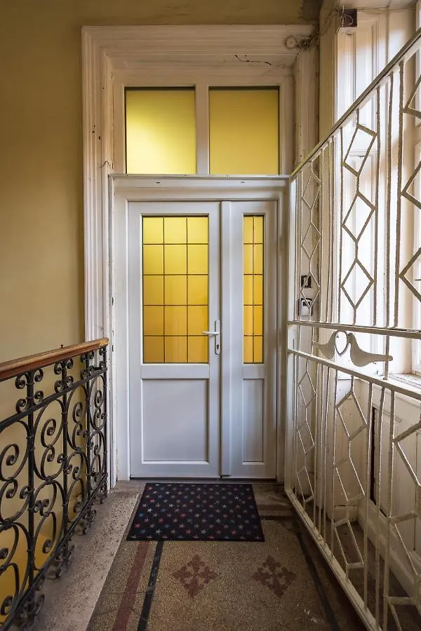 アパート Vibrant And Spacious Downtown Budapest Flat